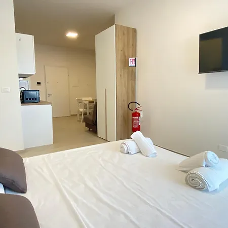 Emilia 2 Apartament *